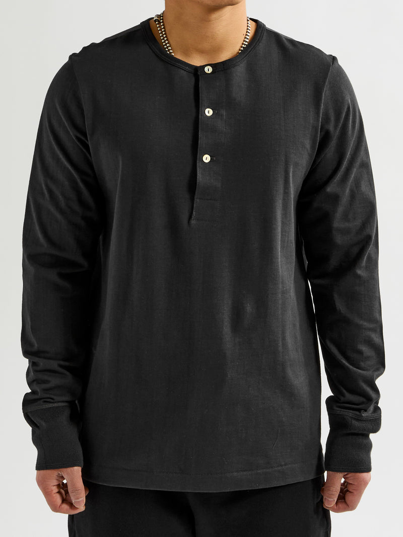 206 "Good Originals" 7.2oz Loopwheel Henley in Charcoal