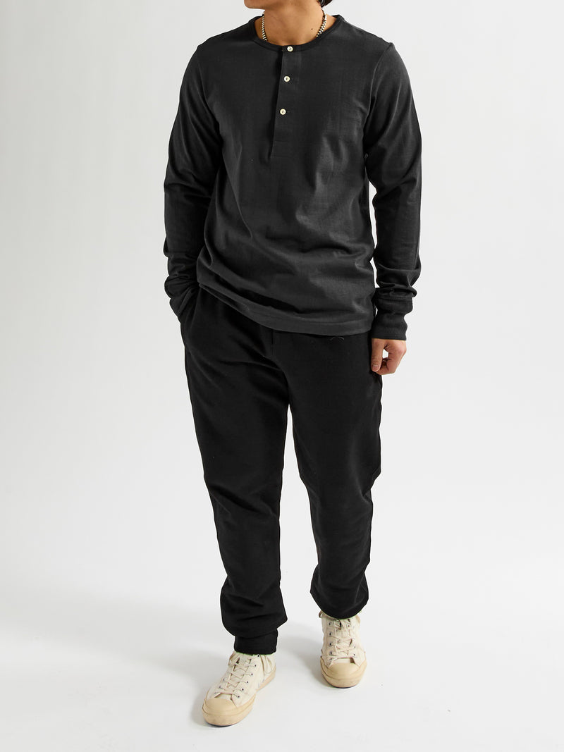 206 "Good Originals" 7.2oz Loopwheel Henley in Charcoal