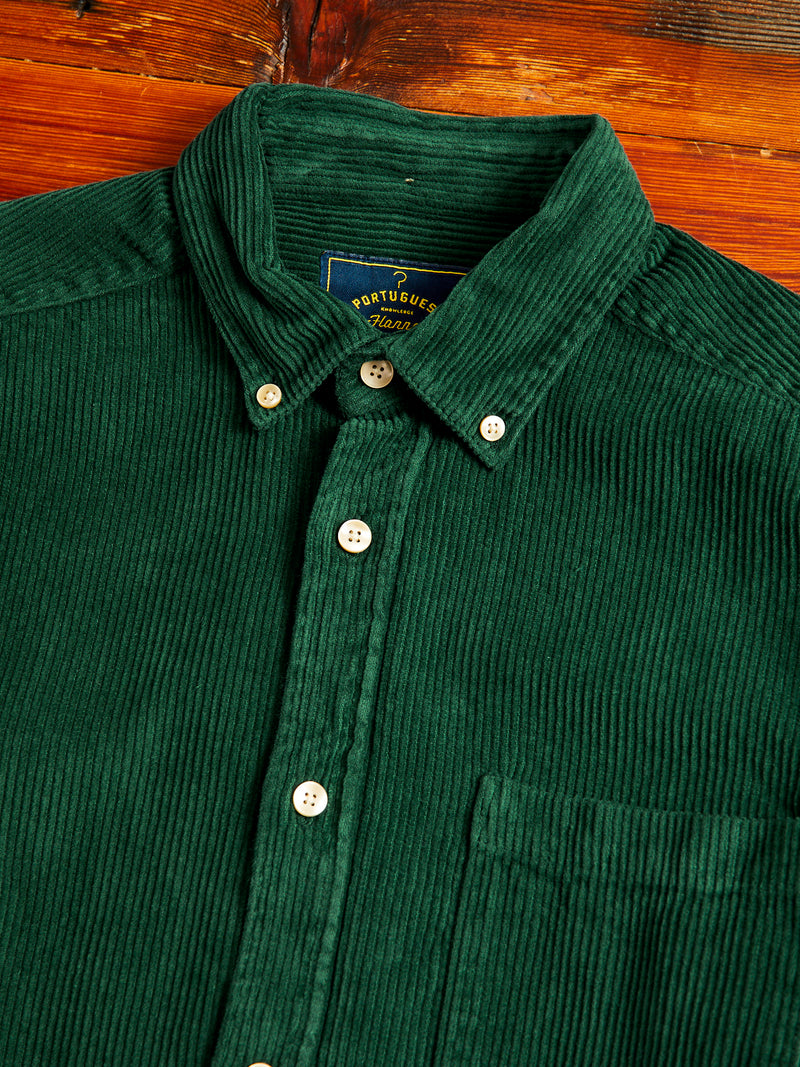 Lobo Button-Up Shirt in Green