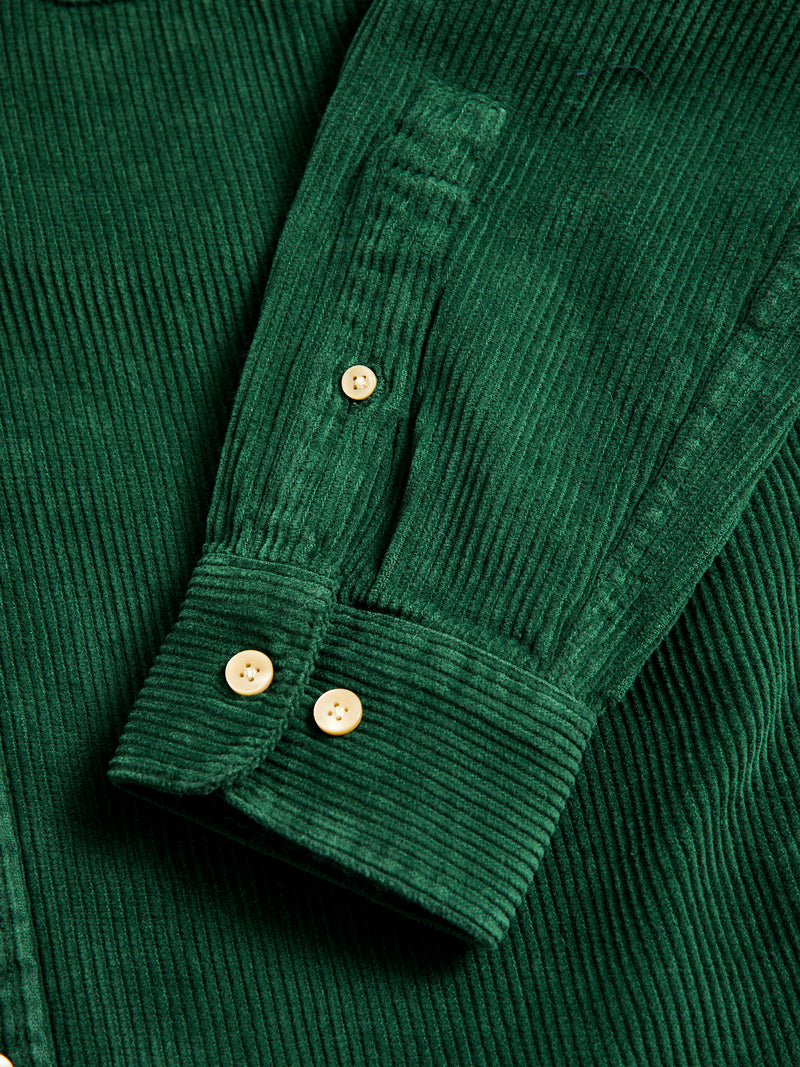 Lobo Button-Up Shirt in Green