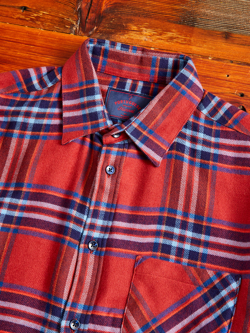 Pau Button-Up Shirt in Red