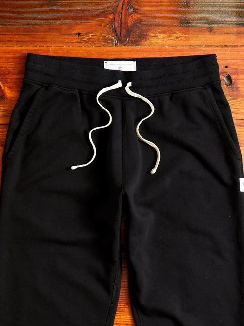 Midweight Terry Cuffed Sweatpant in Black