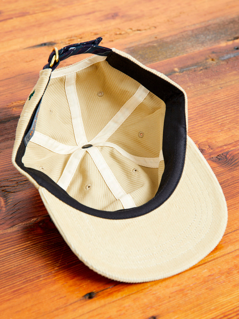6-Panel Corduroy Cap in Beige