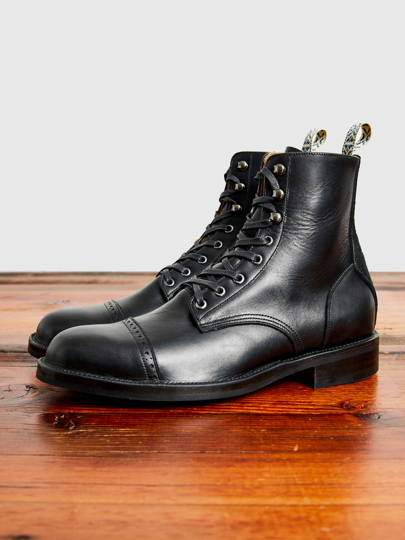 Sierra Boot in Black "Señora"