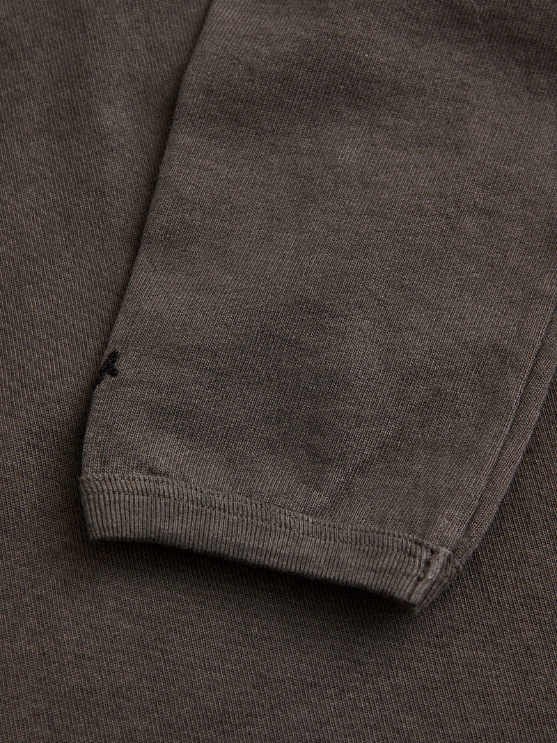 Stand Wheeler Heavyweight Longsleeve T-Shirt in Sumikuro