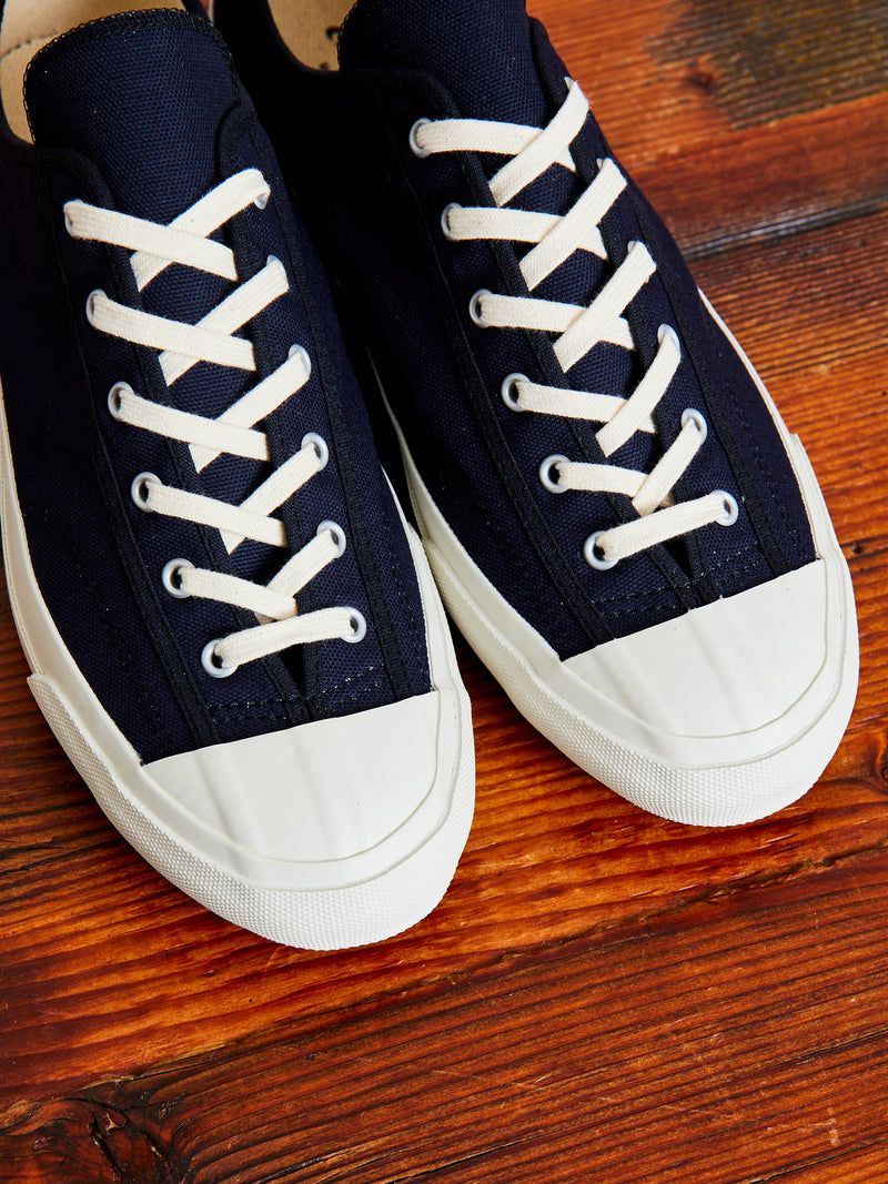 Gym Classic Sneaker in Dark Navy