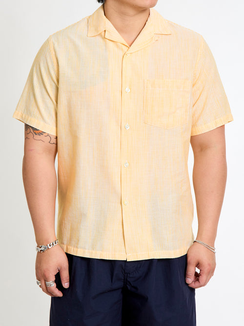 Summer Blend Button-Up Shirt in Yellow