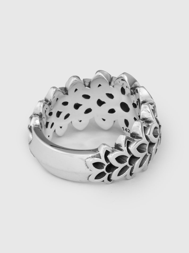 Frida Ring in Sterling Sliver