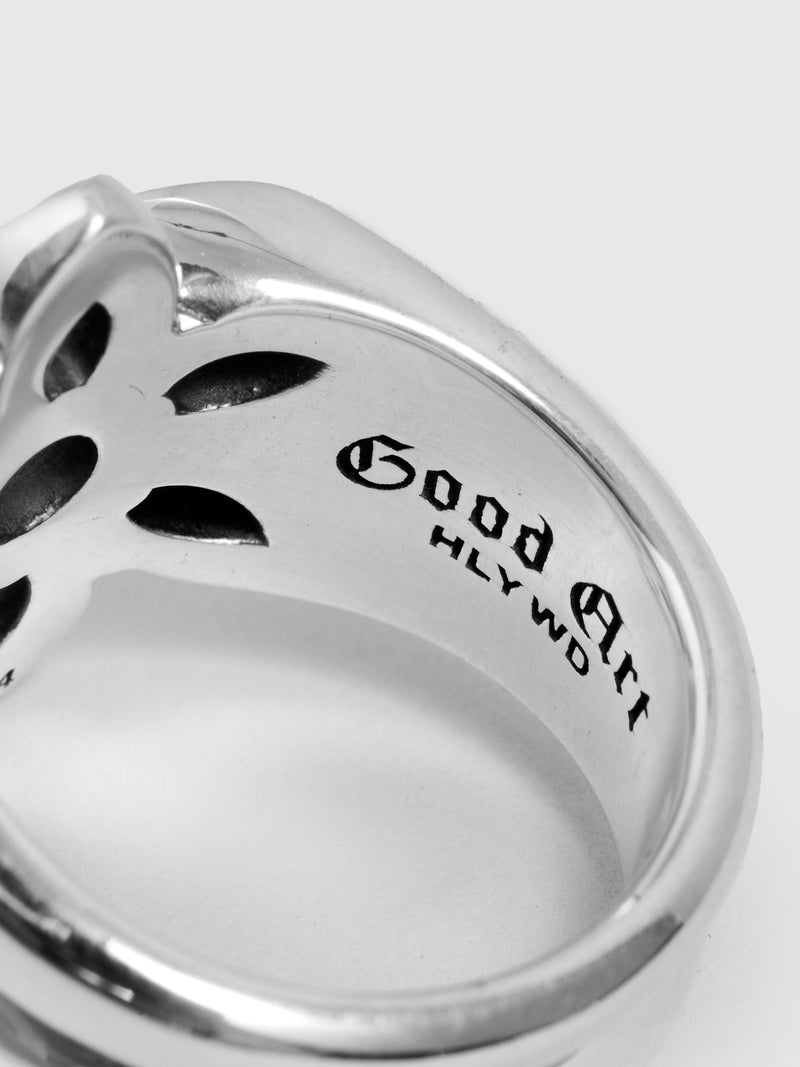 Model 28 Ring Medium in Sterling Silver