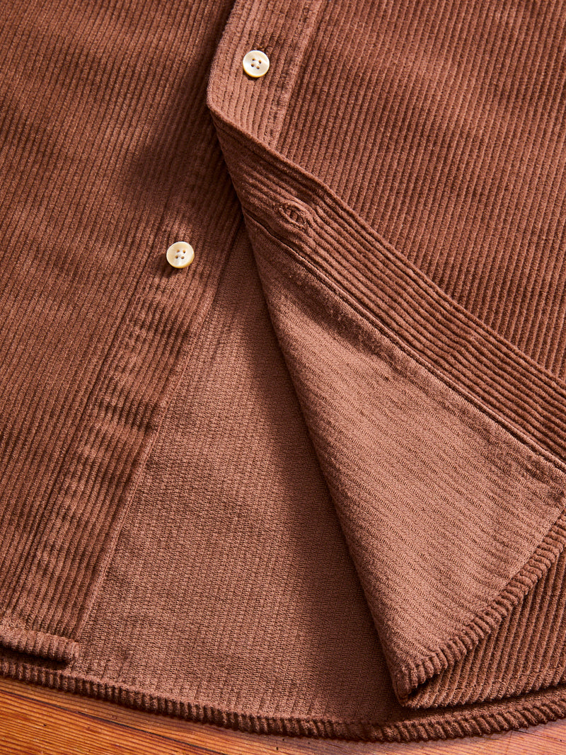 Lobo Button-Up Shirt in Brown