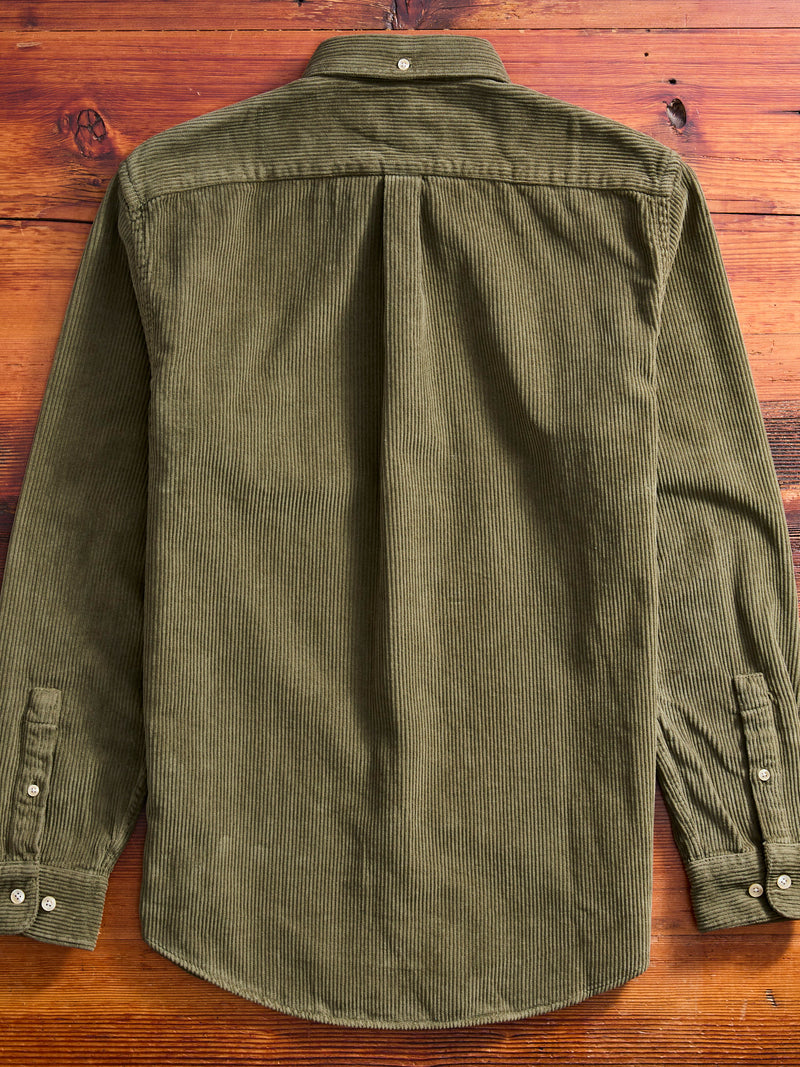 Lobo Button-Up Shirt in Olive
