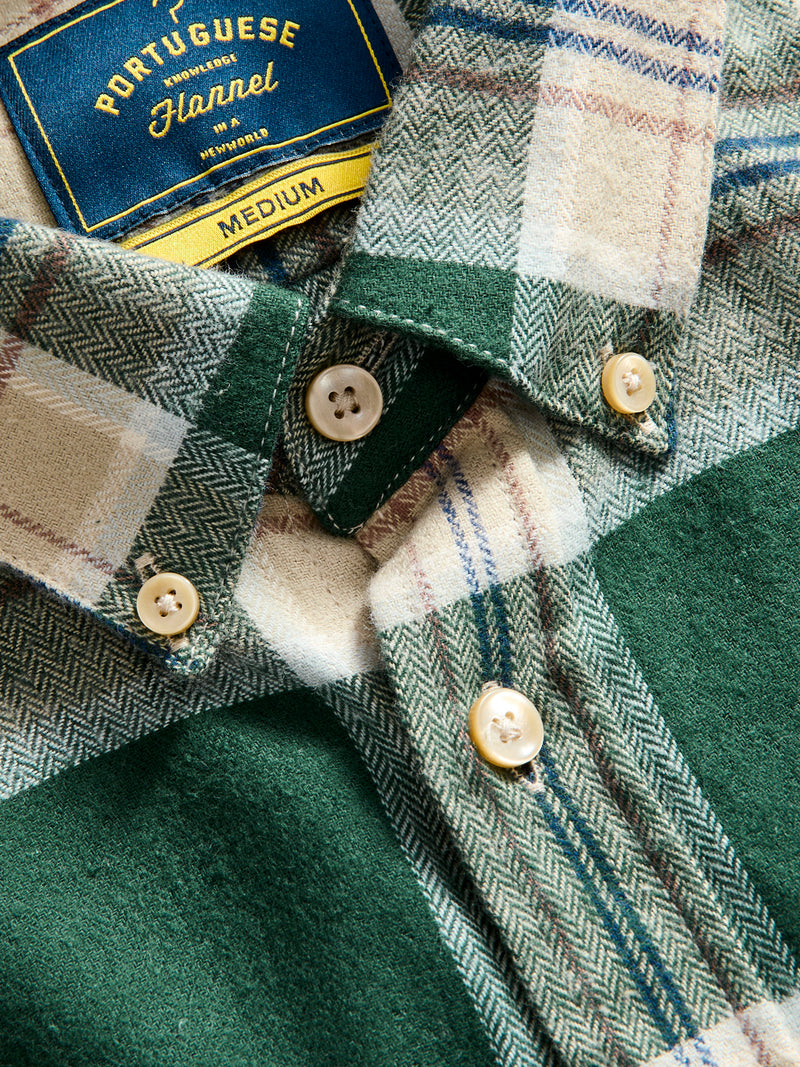 Fence Button-Up Shirt in Pine