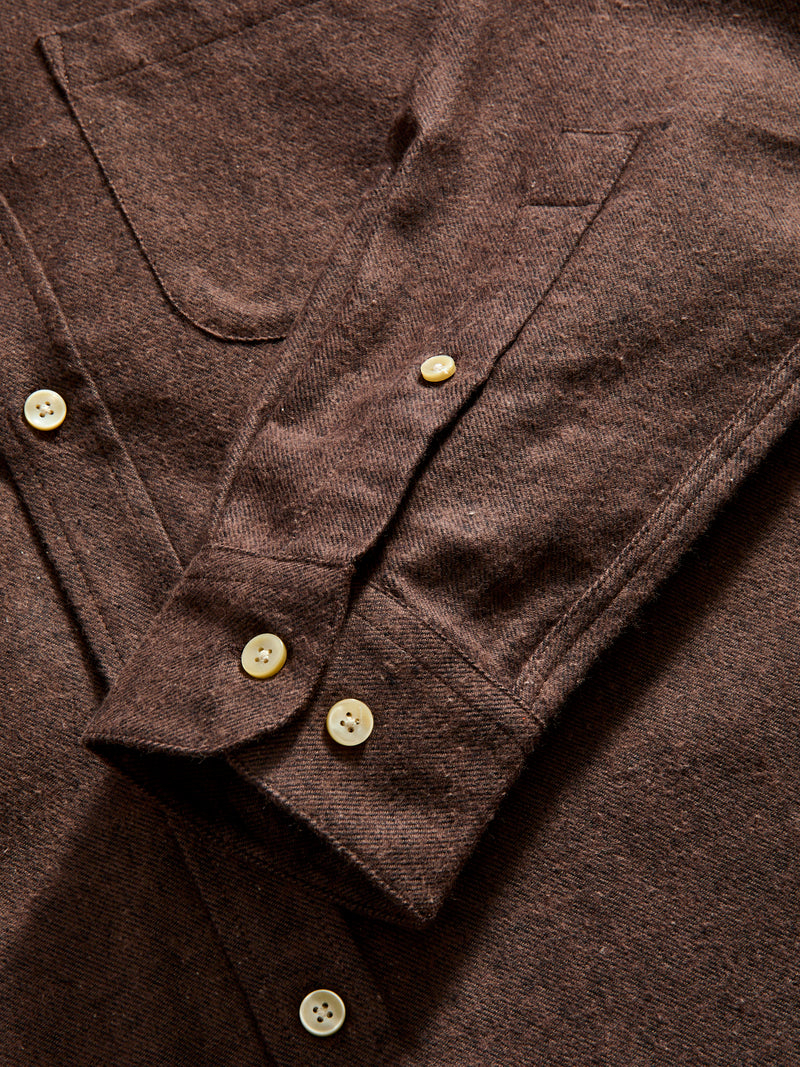 Teca Button-Up Shirt in Brown