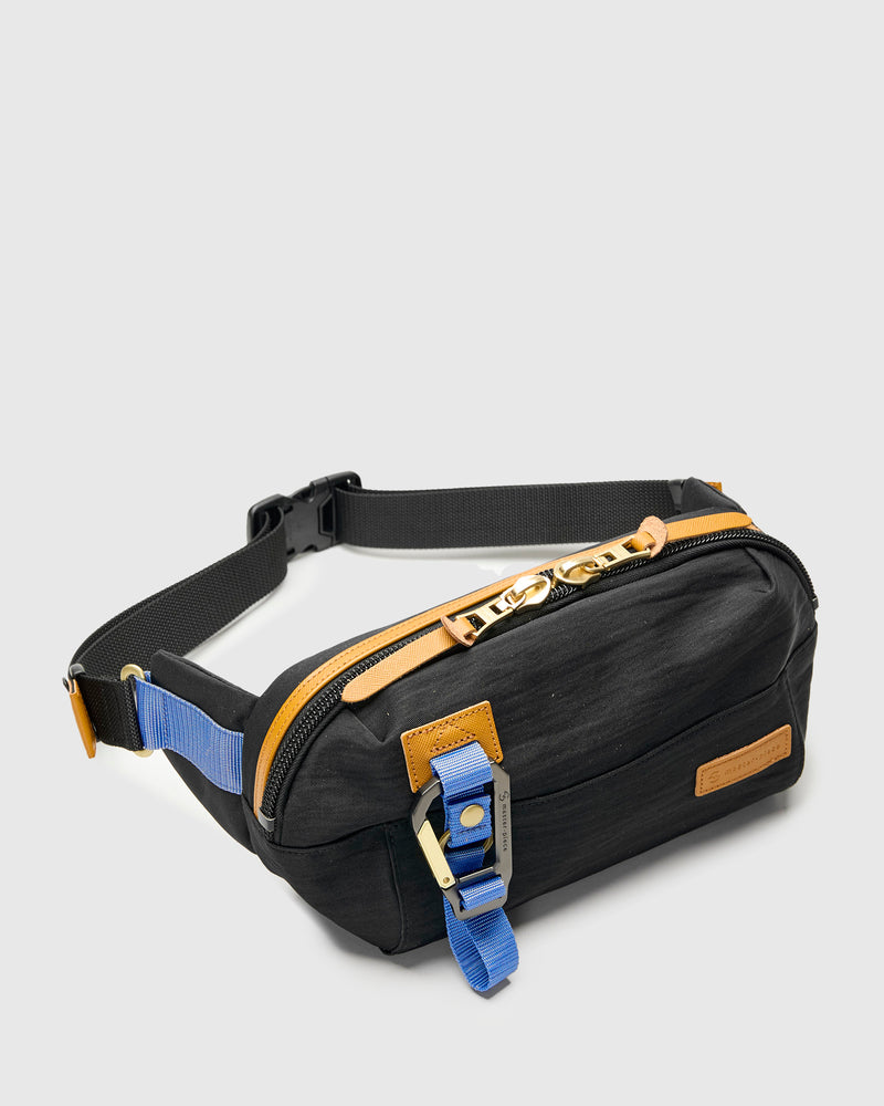 Link Waist Bag v2 in Black