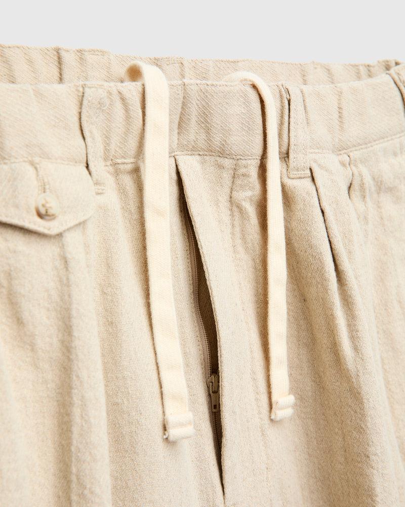 2-Pleat Linen Relax Trousers in Natural