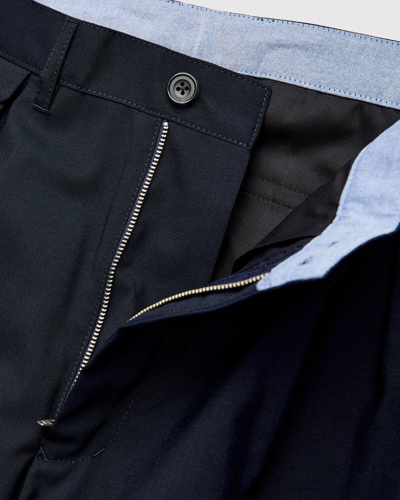 2-Pleat Tropical Wool Trousers in Dark Navy