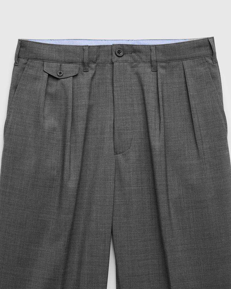 2-Pleat Tropical Wool Trousers in Grey