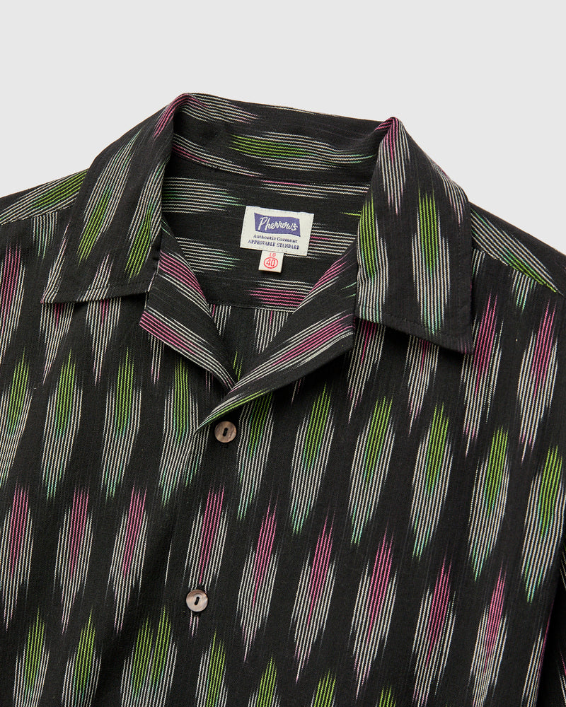 Ikat Vacation Shirt in Black