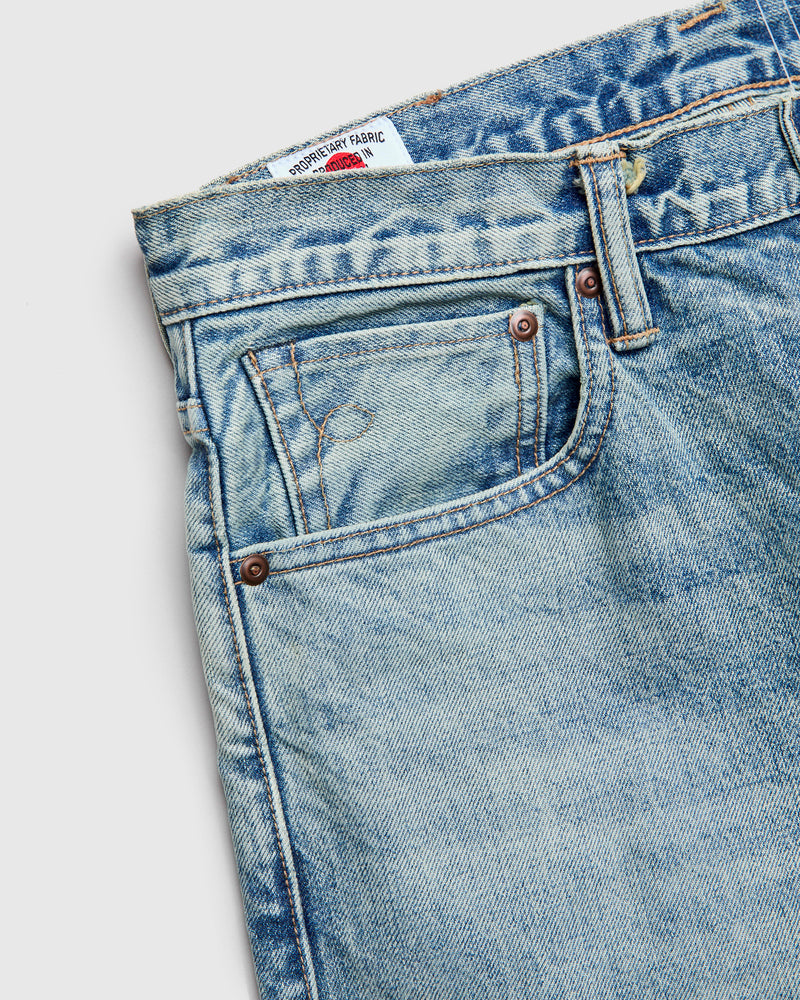 "River Wash" 15oz Stonewash Selvedge Denim in Strider