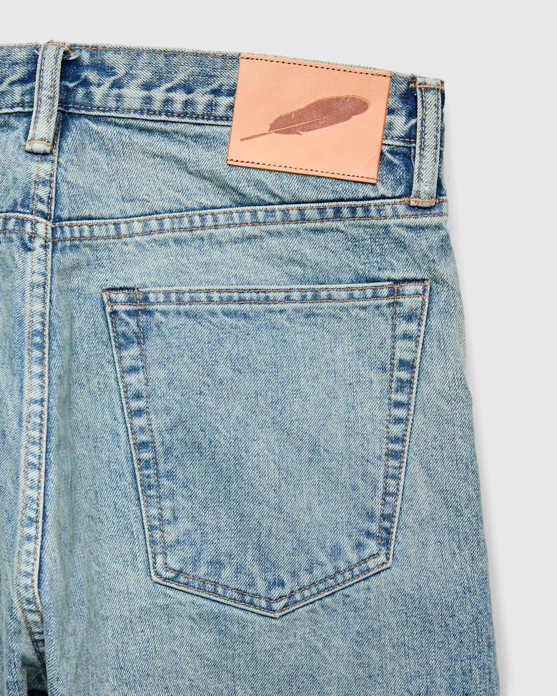 "River Wash" 15oz Stonewash Selvedge Denim in Strider