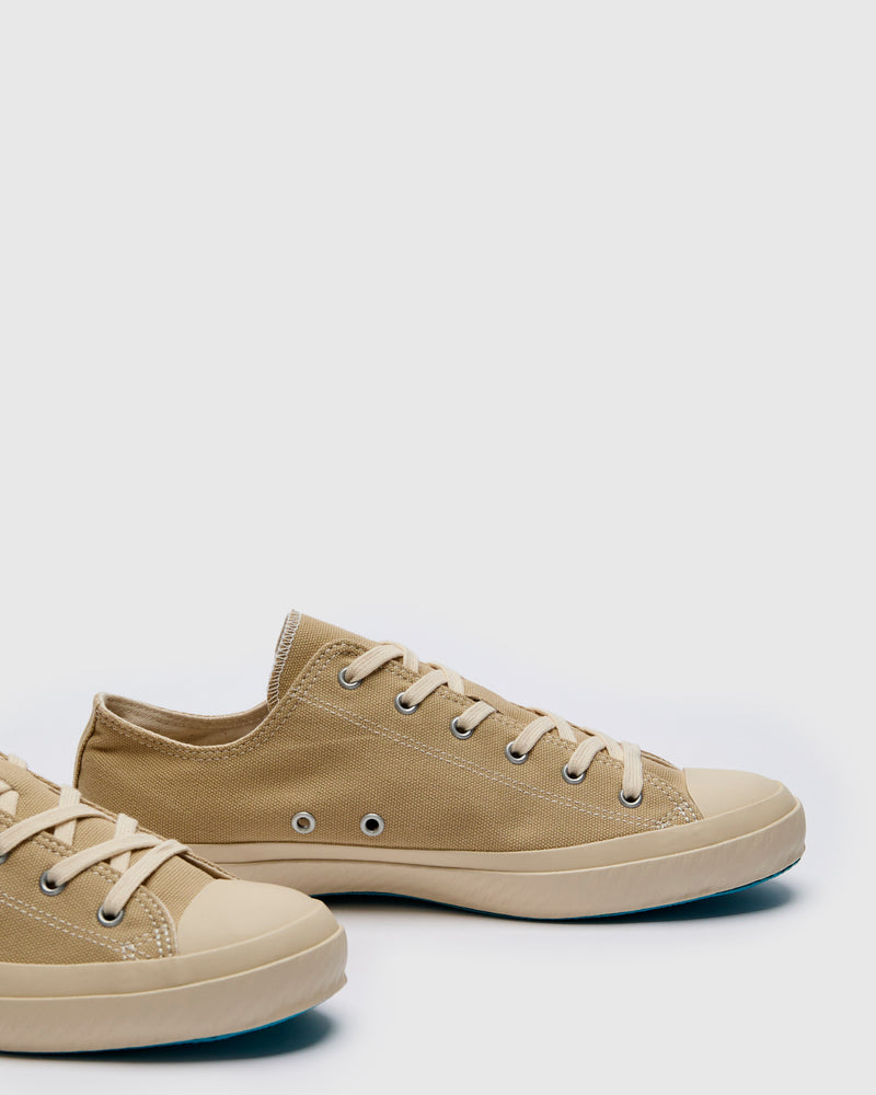 01JP Low Top Sneaker in Beige