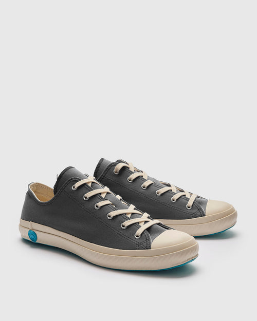 01JP Low Top Sneaker in Grey
