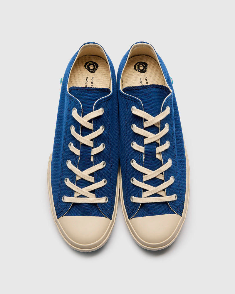 01JP Low Top Sneaker in Indigo