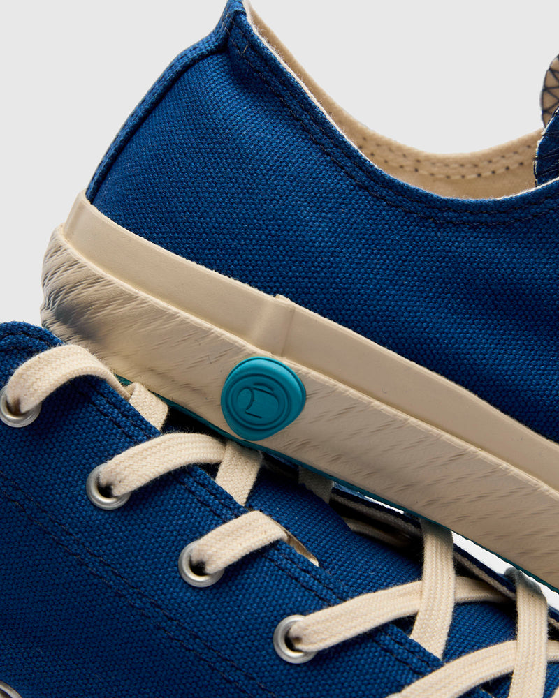 01JP Low Top Sneaker in Indigo