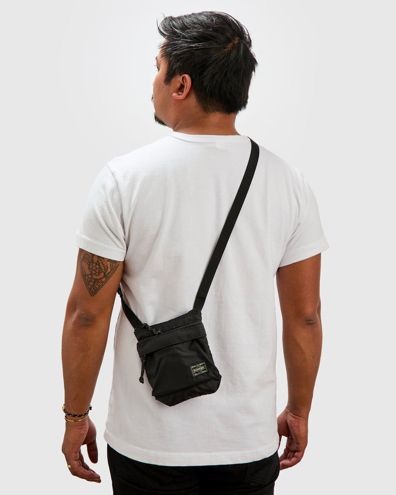 5461 "Force" Shoulder Pouch in Black