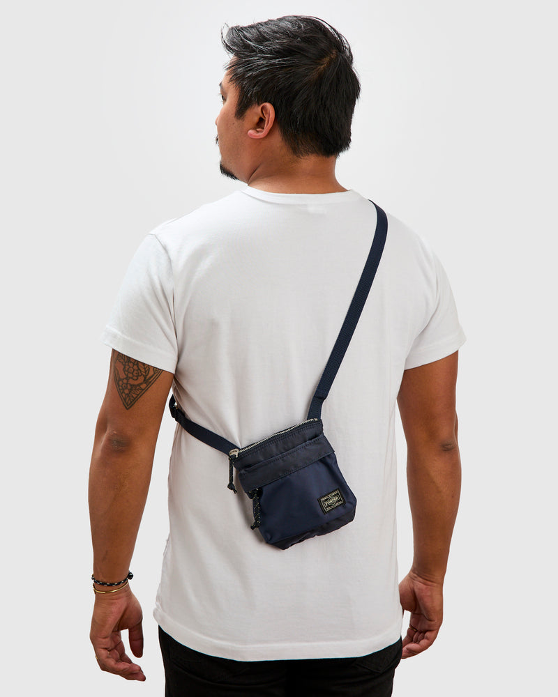 5461 "Force" Shoulder Pouch in Navy