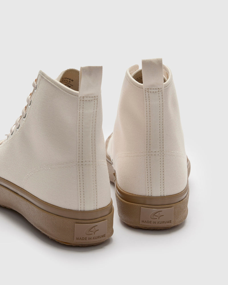 Hi Basket Sneaker in Natural