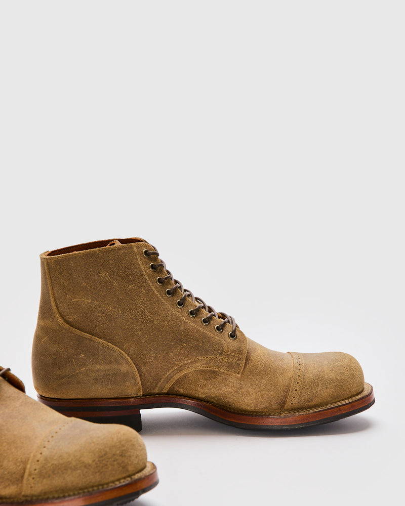 Service Boot BCT 2040 in Desert Sandy Waxy Commander