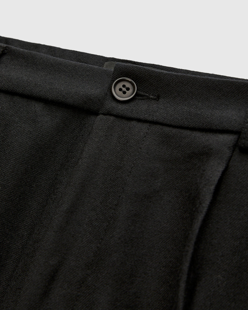 Pleated Trouser in Black Wool