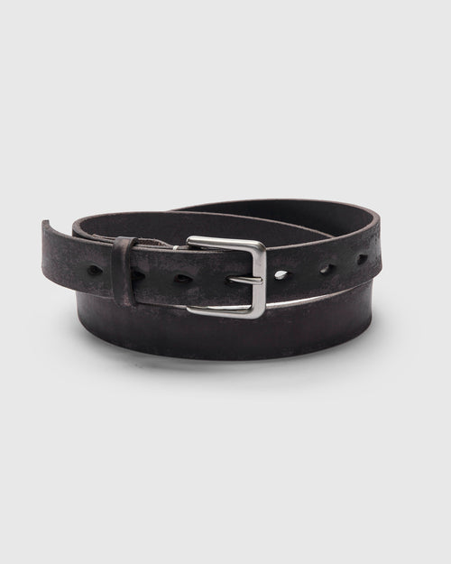 Wild Leather Narrow Belt in Black