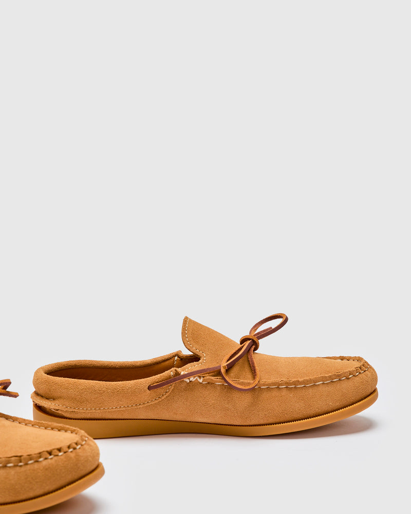 Easymoc Slip-On in Toast Suede