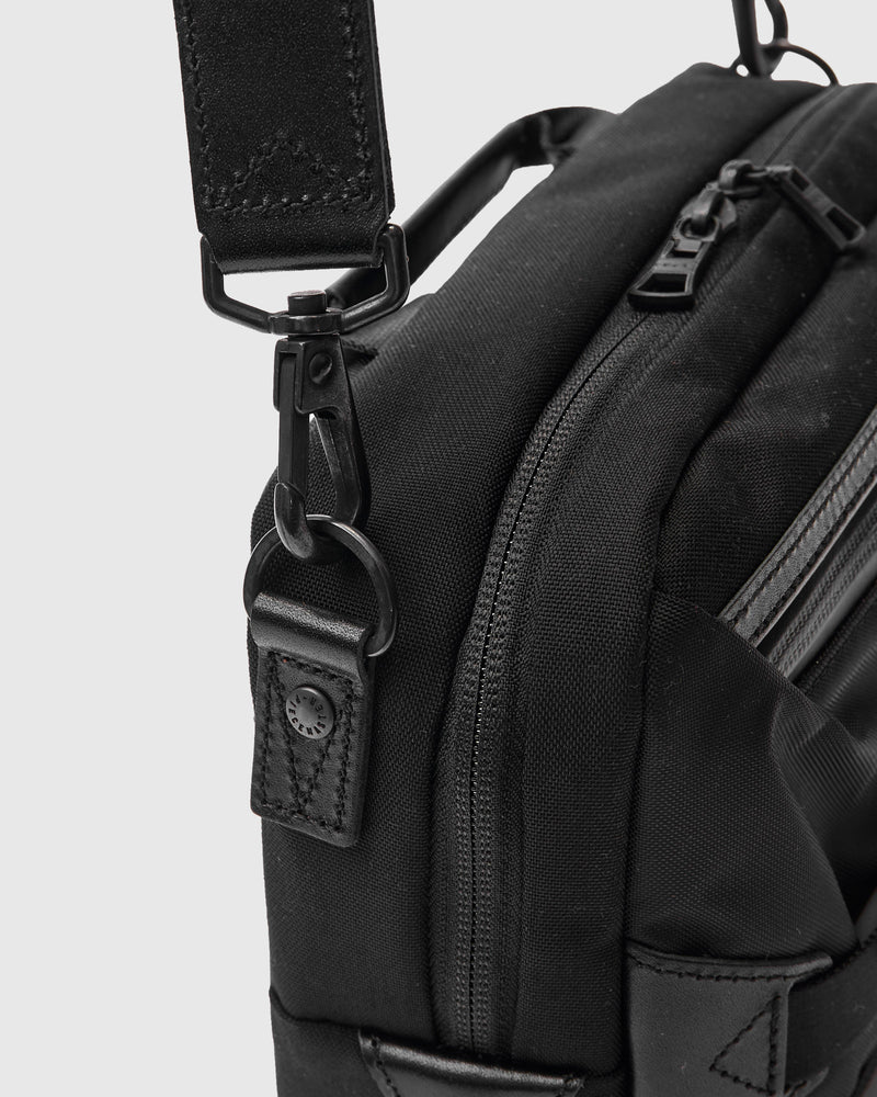 Potential V3 Shoulder Bag in Black