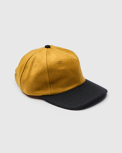 Baseball Hat in Wool Old Gold Black