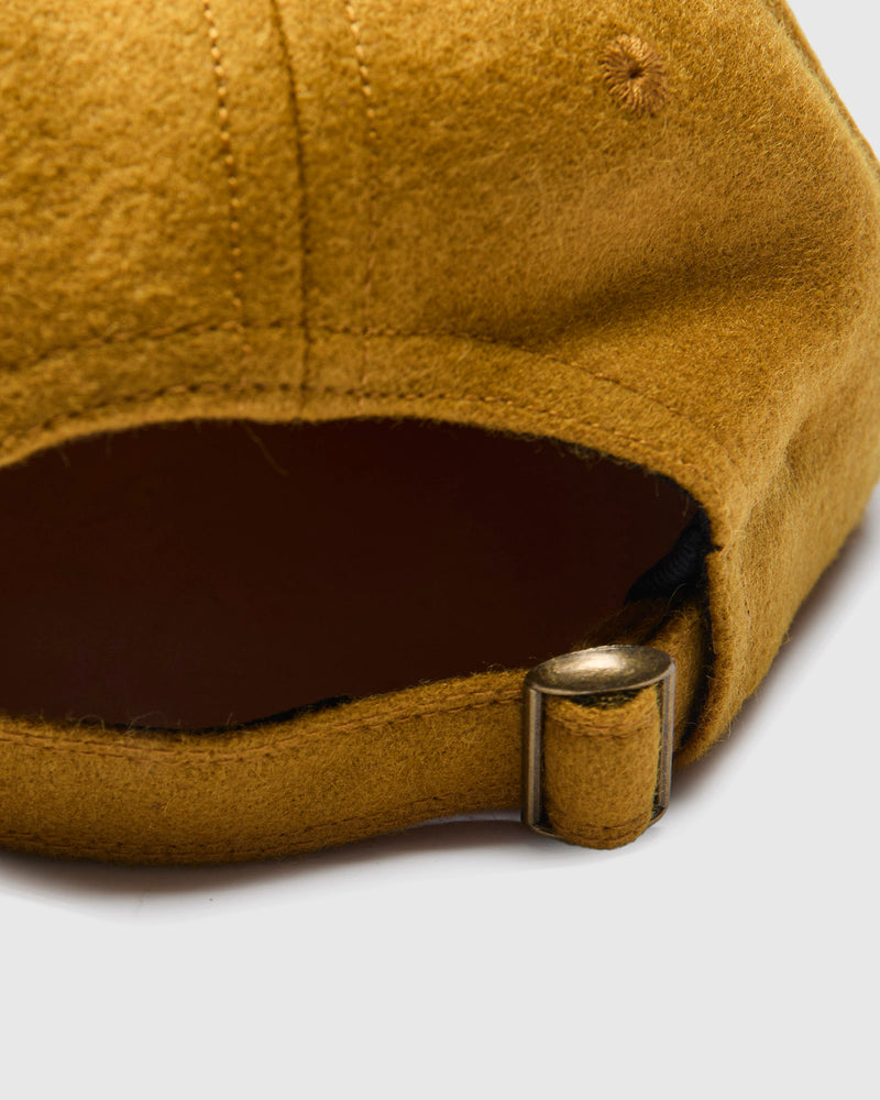 Baseball Hat in Wool Old Gold Black