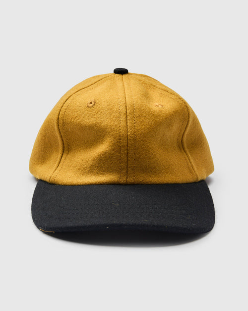 Baseball Hat in Wool Old Gold Black