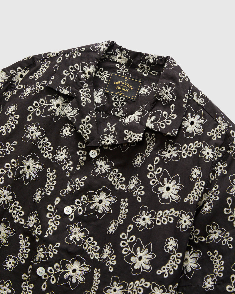 Folclore 4 Embroidery Shirt in Black