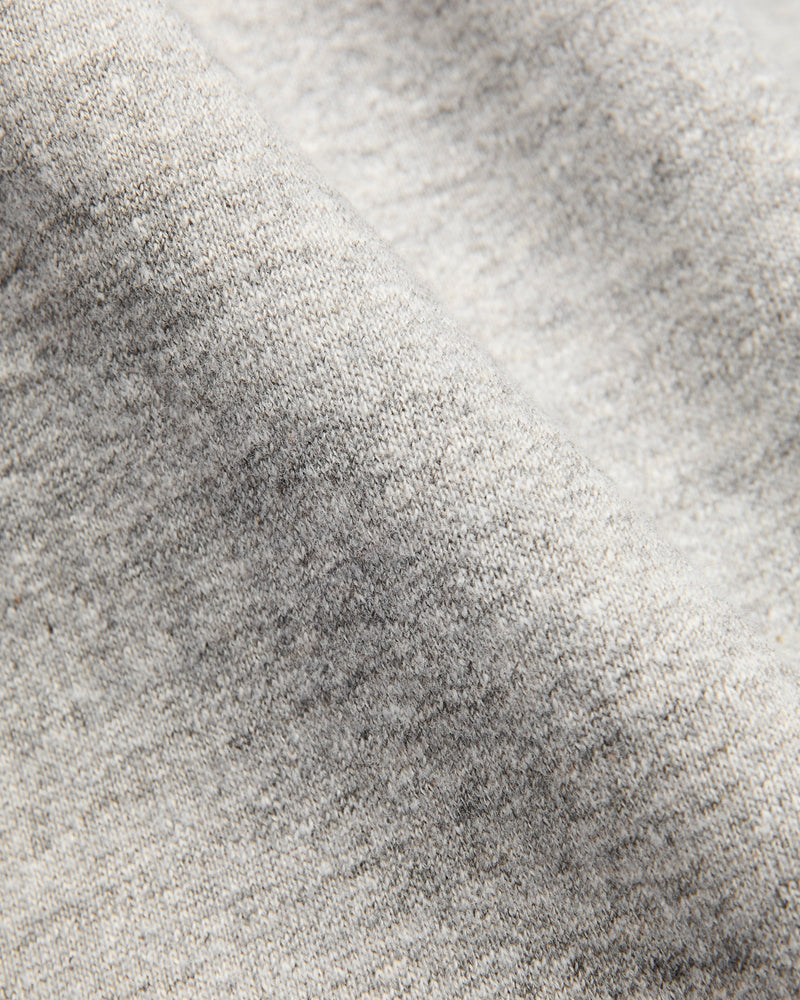 Cut Off Sweatshort in Heather Grey