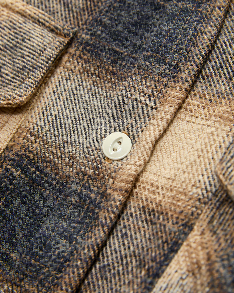 Crosscut Flannel in Ecru Brown