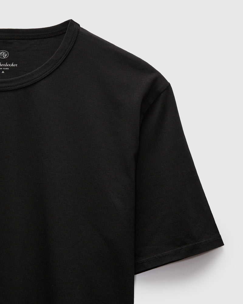 T-Shirt in Black