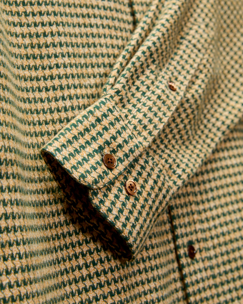 Abstract Pied Poule Button-Up Shirt in Green