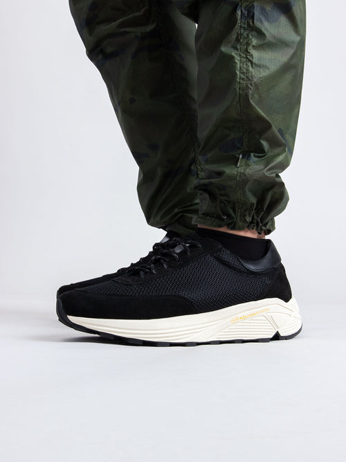 Monorunner in Black