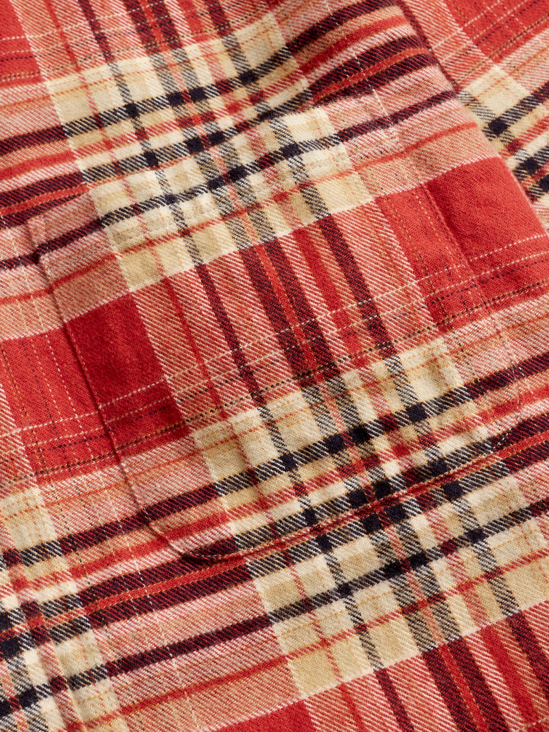 Stinger Button-Up Shirt in Red
