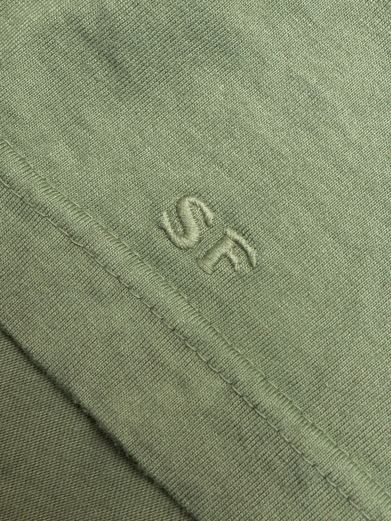 Chop Corner Pocket T-Shirt in Olive