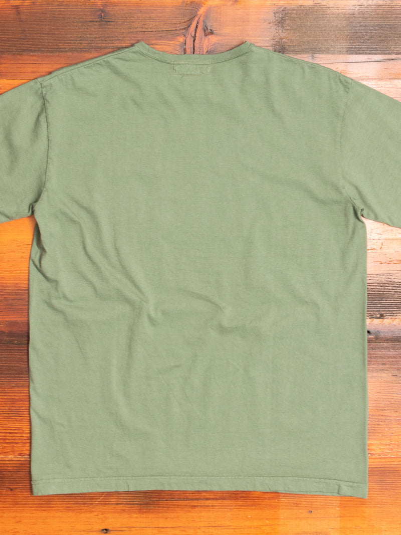 Chop Corner Pocket T-Shirt in Olive