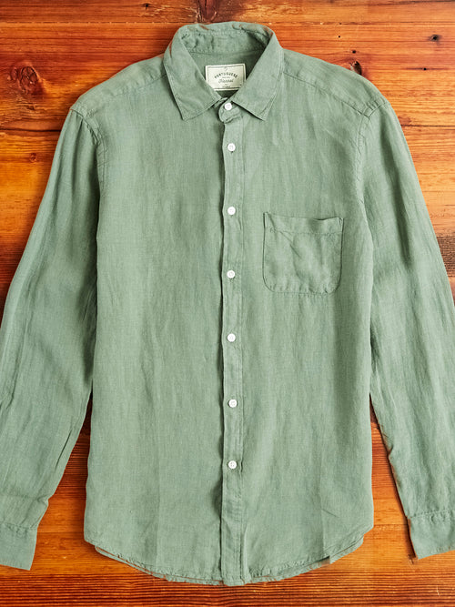 Linen Button-Up Shirt in Dry Green