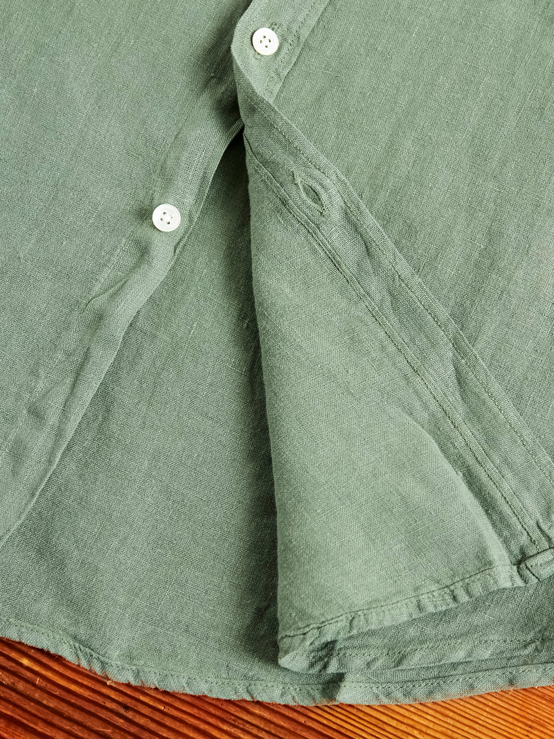 Linen Button-Up Shirt in Dry Green